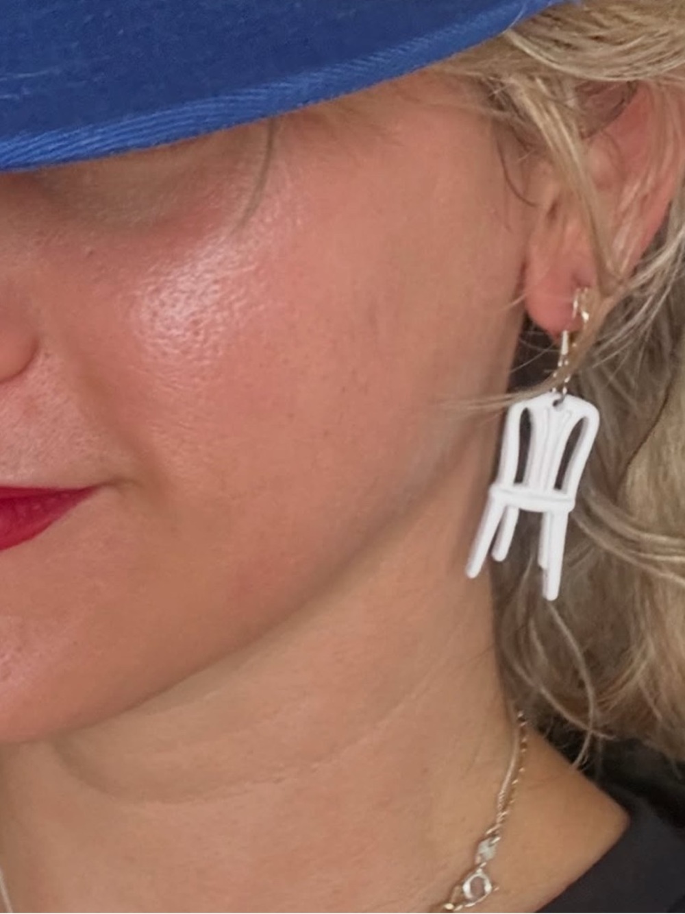 White Chair Charm Dangle Earrings - Women Jewelry Earrings - Picture 2 of 2